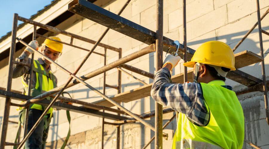 Professional residential roofers in Berea, OH
